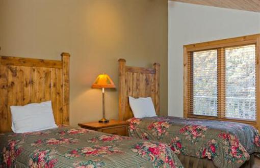 фото отеля Trails End Lodge