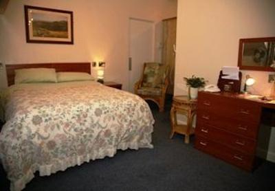 фото отеля Huddersfield Central Lodge