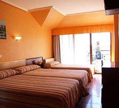 фото отеля Apartamentos Gala Noja
