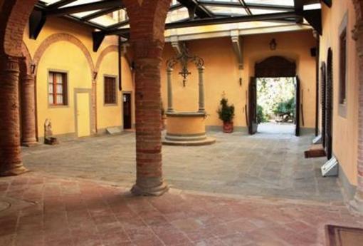 фото отеля Castello di Tavolese