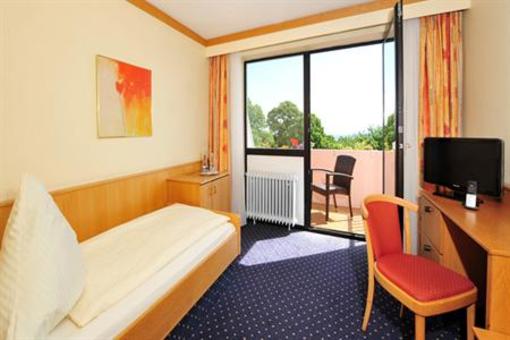 фото отеля Hotel Haus Am Weinberg Sankt Martin
