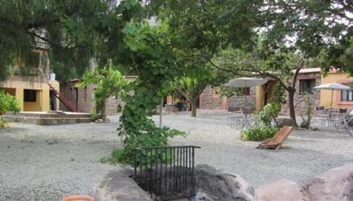 фото отеля Waira Hostel