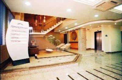 фото отеля Howard Johnson Sao Jose dos Pinhais
