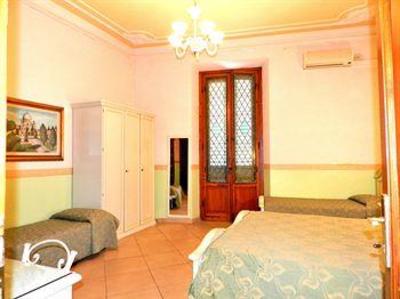 фото отеля Hotel Desiree Florence