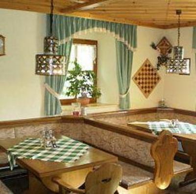 фото отеля Gasthof Pension Schamberger Neukirchen beim Heiligen Blut