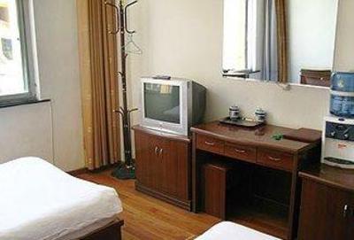 фото отеля Dongcuo Int'l Youth Hostel