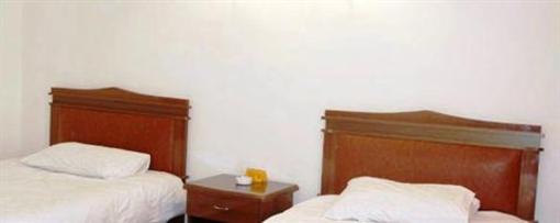 фото отеля Dongcuo Int'l Youth Hostel