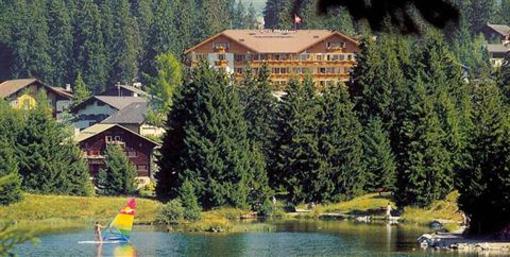 фото отеля Hotel Waldhaus Am See