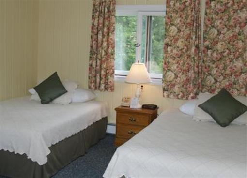 фото отеля Wilson Lake Inn