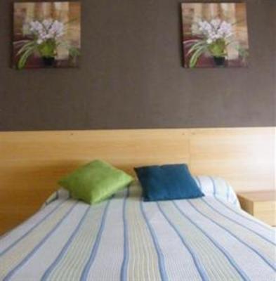 фото отеля Pension Corona Zaragoza