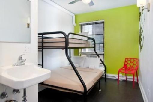 фото отеля Chicago Getaway Hostel
