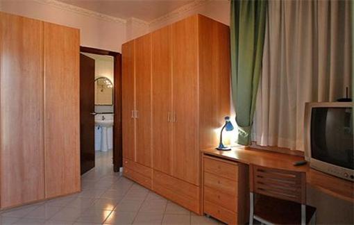 фото отеля Hobbit Hotel Melito di Napoli
