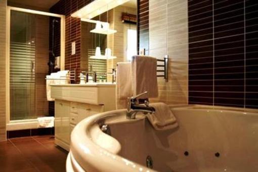 фото отеля Hotel Caribou Chassagny