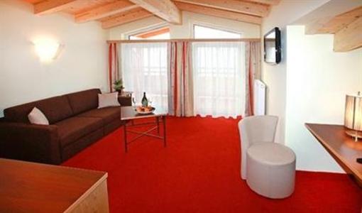 фото отеля Bachschmied Hotel Gasthof Maria Alm am Steinernen Meer