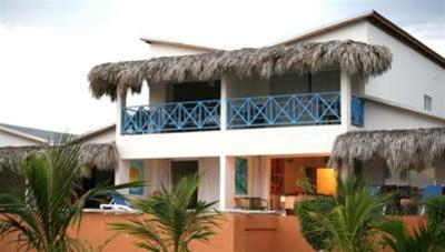 фото отеля Marblue Villa Suites