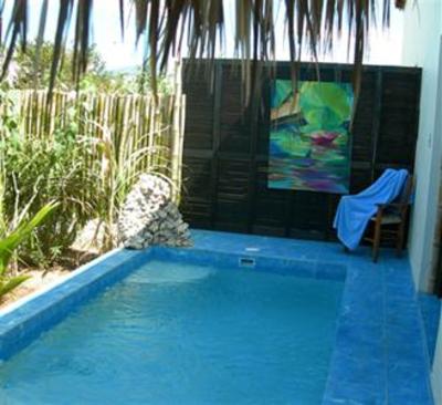 фото отеля Marblue Villa Suites