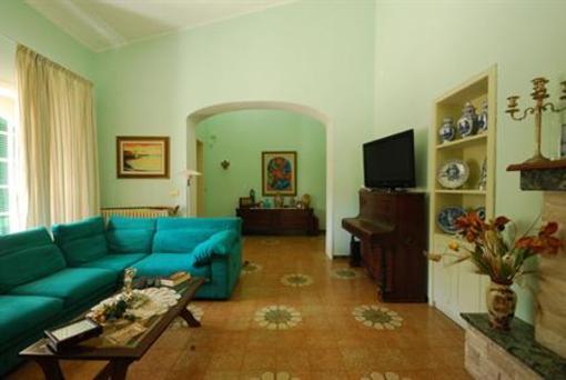 фото отеля Villa Quattro Pini B&B