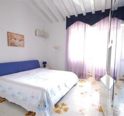 фото отеля Villa Quattro Pini B&B