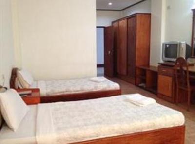 фото отеля Hoong Thip Hotel