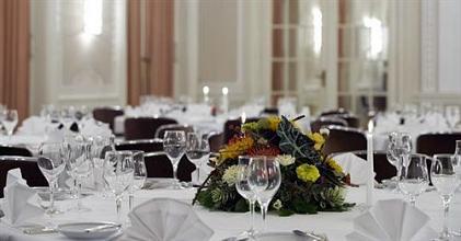 фото отеля Steigenberger Hotel Bad Neuenahr