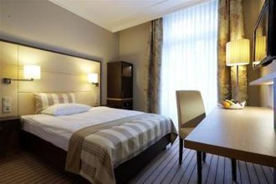 фото отеля Steigenberger Hotel Bad Neuenahr