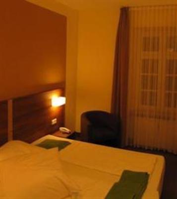 фото отеля Hotel Adler Eichstatt