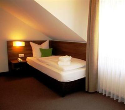фото отеля Hotel Adler Eichstatt