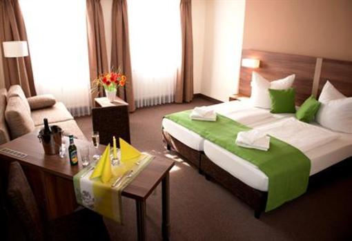 фото отеля Hotel Adler Eichstatt