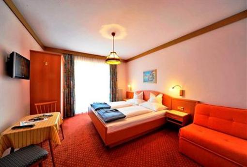 фото отеля Fruhstuckspension Haus Golker