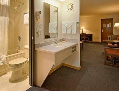 фото отеля Crossroads Inn Effingham