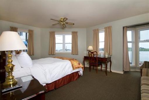 фото отеля Brigantine Inn