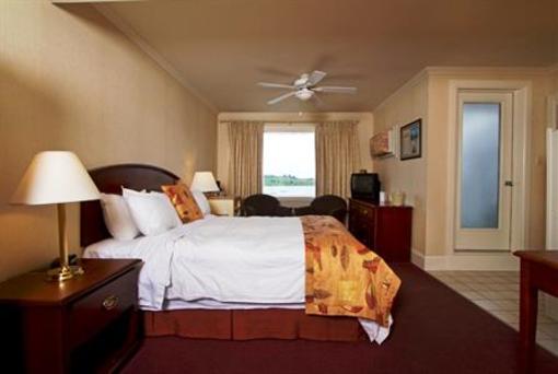 фото отеля Brigantine Inn