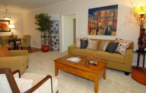 фото отеля Camden Lakes Apartments