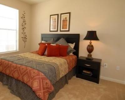 фото отеля Camden Lakes Apartments