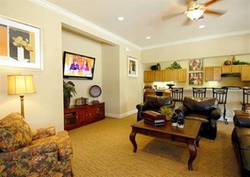 фото отеля Camden Lakes Apartments