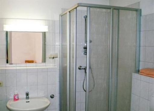 фото отеля Hotel-Pension-Cafe Lender