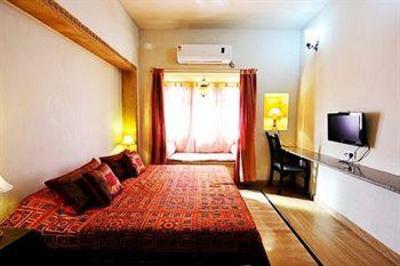 фото отеля Chandra Niwas Hotel