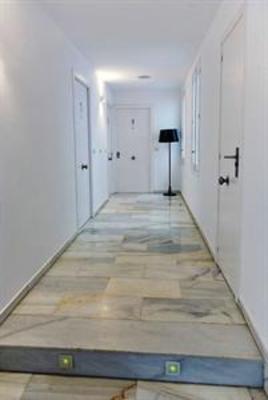 фото отеля Studios Apartamentos Puerta Del Sol Madrid