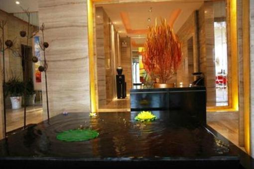 фото отеля Zhonghai Hotel