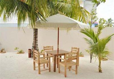 фото отеля Holiday Lodge Maafushi