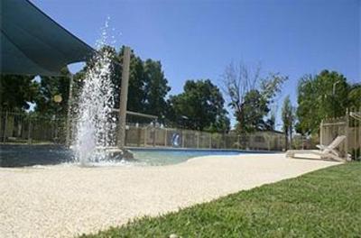фото отеля Big4 Crossroads Holiday Park Accommodation Mildura