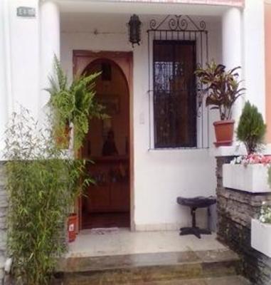 фото отеля Hostal White House