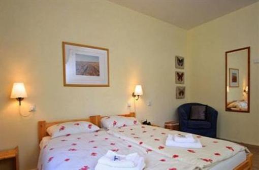 фото отеля Kibbutz Mizra Country Lodging