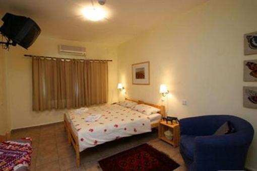 фото отеля Kibbutz Mizra Country Lodging