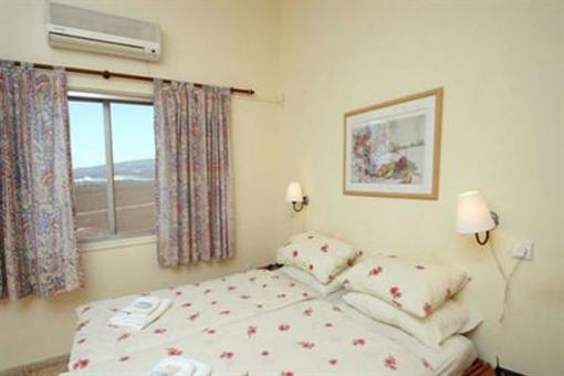 фото отеля Kibbutz Mizra Country Lodging