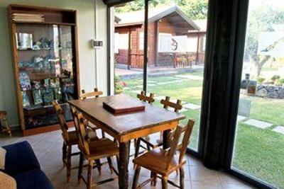 фото отеля Etna Hut Bed and Breakfast