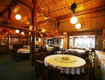 фото отеля Dandong Pearl-lsland Golf Club