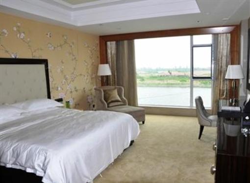 фото отеля Dandong Pearl-lsland Golf Club