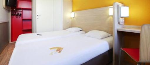 фото отеля Premiere Classe Hotel Cholet
