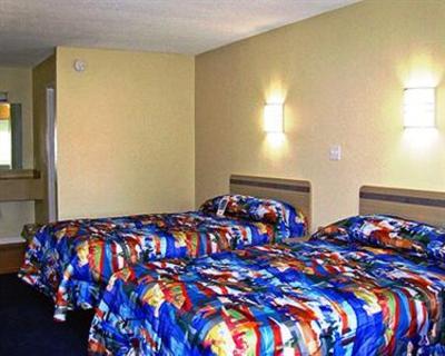 фото отеля Motel 6 North Columbus (Indiana)